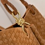 Bottega Veneta Intrecciato Parachute Large handbag suede