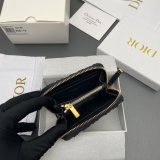 Dior Montaigne Voysgeur Zip Wallet S2155