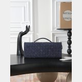 2026 Bottega Veneta Andiamo suede Clutch