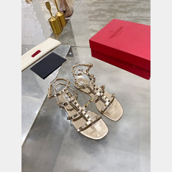 Wholesale VALENTINO ROCKSTUD FLAT CALFSKIN SANDAL WITH STRAPS