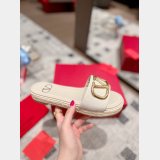 Luxury Valentino VLOGO SIGNATURE SLIDE SANDAL