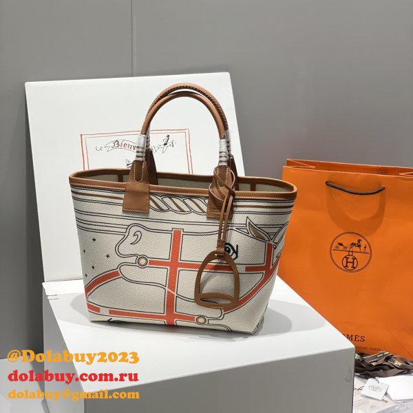 7 Star Designer Hermes 28 Steeple Tote