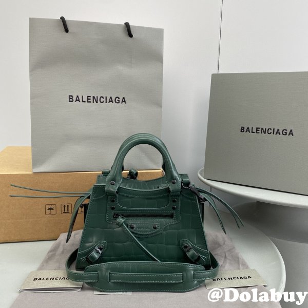 AAA+ Balenciaga Replica cuag Dark green crocodile bag