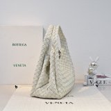 Luxury Bottega Veneta Women Medium Campana Bag