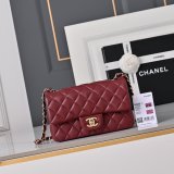 Top CC LAMBKSIN Flap bag 20cm