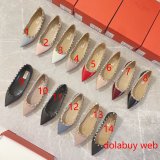 We sale a kind of brands replica shoes as Valentino replica shoes