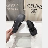 Top Loewe Toggle flat sandals