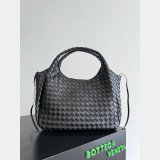 Luxury Bottega Veneta Campana Shoulder bag