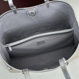 Best 815213 Gucci GG Emblem Large Tote Bag