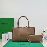 Perfect BOTTEGA VENETA Arco Small Tote Bag 30CM