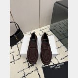 LE LOAFER supple in suede