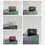 Bottega Veneta Intrecciato Andiamo Pouch