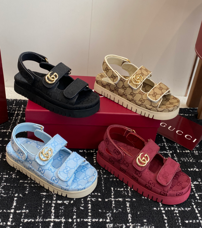 Top Quality Gucci Women's Sandal With Double G